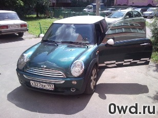 Битый автомобиль MINI Cooper