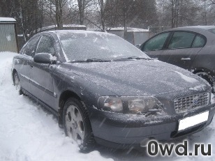 Битый автомобиль Volvo S60