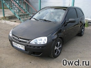 Битый автомобиль Opel Corsa